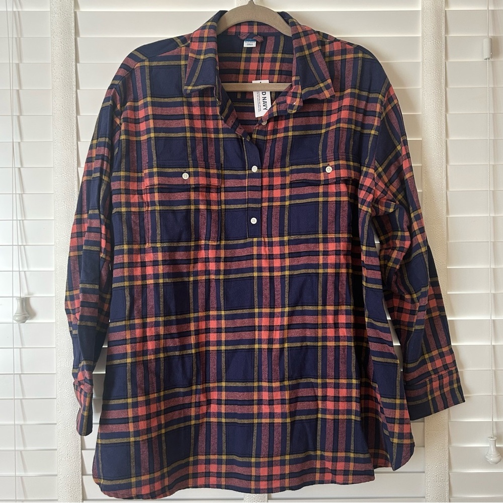 Old Navy Maternity Shirt Plaid Top Flannel Blue Large